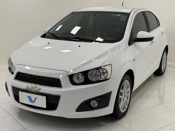 CHEVROLET SONIC 1.6 LTZ 16V FLEX 4P AUTOMÁTICO CHEVROLET SONIC 1.6 LTZ 16V FLEX 4P AUTOMÁTICO